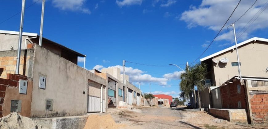 Lote com 520 metros, Condomínio Vista do Itaipu