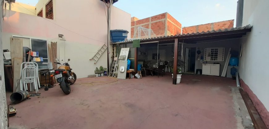 Excelente Casa na Quadra 205, do Bairro Residencial Oeste São Sebastião/DF