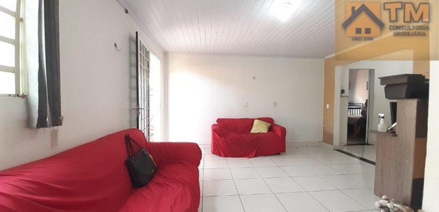 Casa com 3 Suites, Qd. 12 Bairro São José