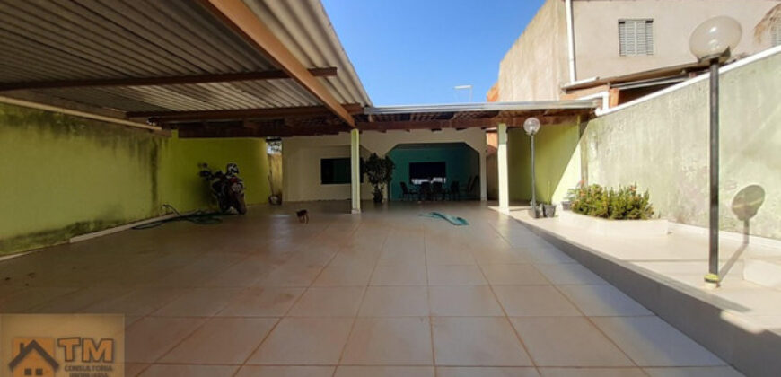 Casa 3Qtos, Lote com 400 metros, Bairro São Gabriel