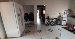 Casa 3 Qtos, Lote 570 metros, com poço artesiano