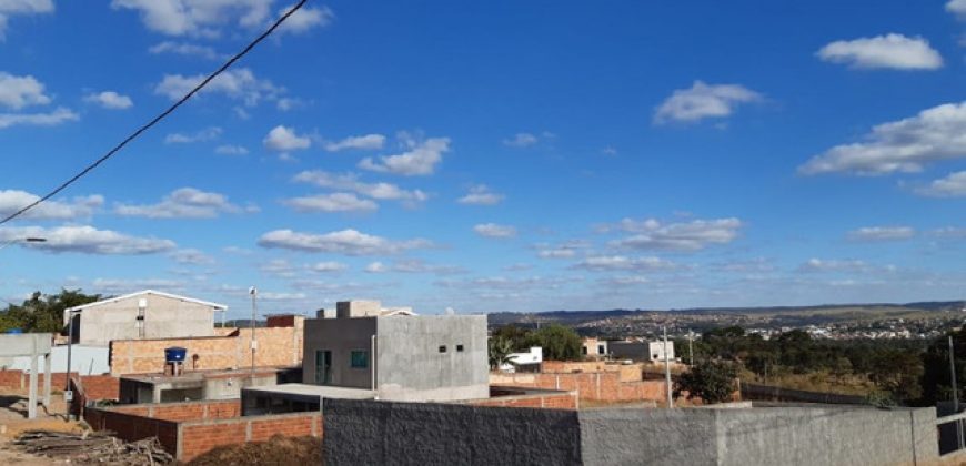 Lote com 520 metros, Condomínio Vista do Itaipu