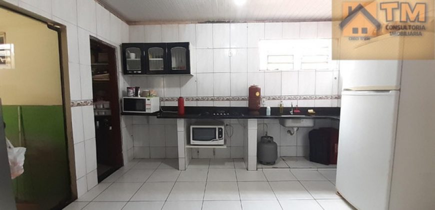 Casa com 3 Suites, Qd. 12 Bairro São José