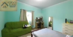 Casa com 2 Quartos, mais 2 kits, no Centro da Cidade! Perto do Itaú