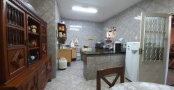 Casa com 4 Qtos, Suíte, Toda na Laje, Lote com 800 metros, Bairro Vila Nova