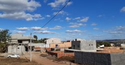 Lote com 520 metros, Condomínio Vista do Itaipu