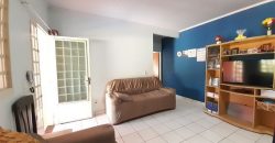 Casa 1 Quarto, Itaipu 80, lote 300 metros