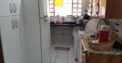 Casa 1 Quarto, Itaipu 80, lote 300 metros