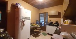 2 Casas no mesmo lote, com Piscina, Churrasqueira, Aceito Troca