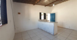 Casa bem localizada no Centro de São Sebastião