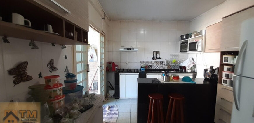 Casa 3Qtos, Lote com 400 metros, Bairro São Gabriel