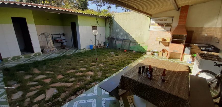 Casa 3 Qtos, Lote com 400 metros, Para quem Gosta de Espaço! Bairro São Gabriel