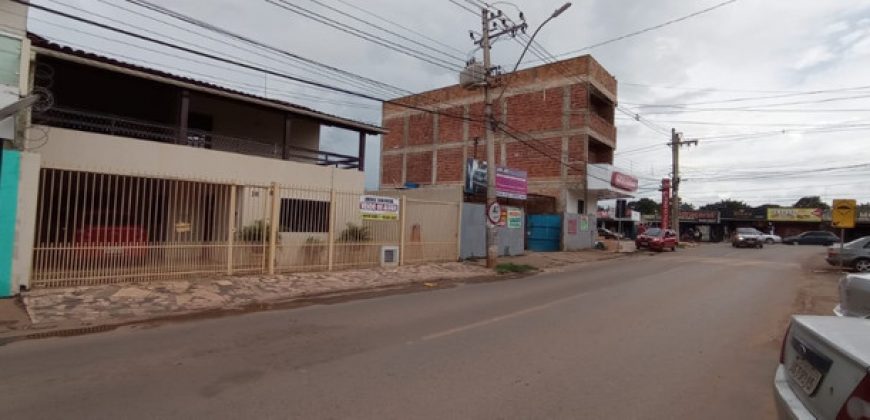 Sobrado Comercial, na Avenida principal de São Sebastião – Rua da Coqueiro