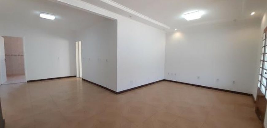 Excelente Casa 3 Qtos, Toda na laje, lote 495 metros – Itaipu 13 – Aceito Troca