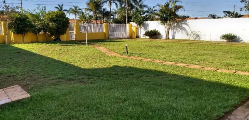 Casa com lote de 600 metros, Condomínio Parque dos Mirantes