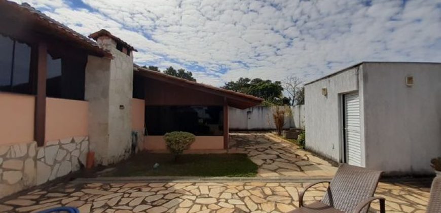 Excelente casa em Condomínio Jardim da Serra, Lote 1500 metros