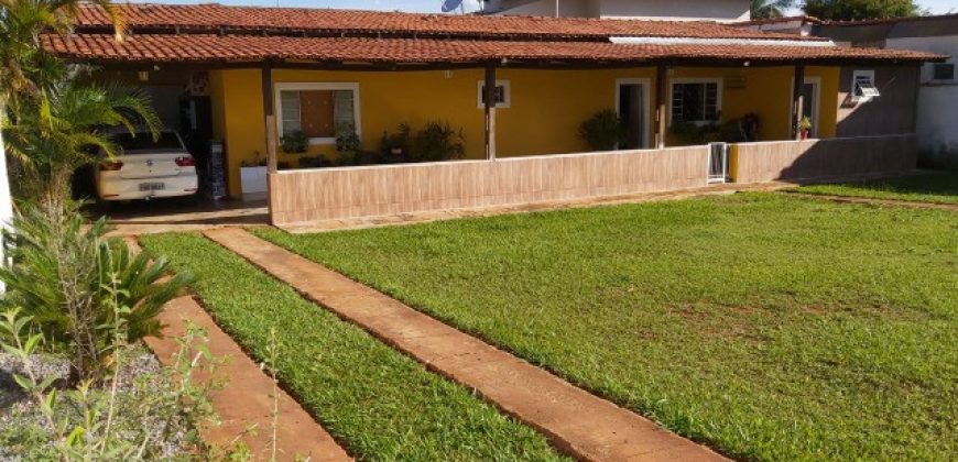 Casa com lote de 600 metros, Condomínio Parque dos Mirantes