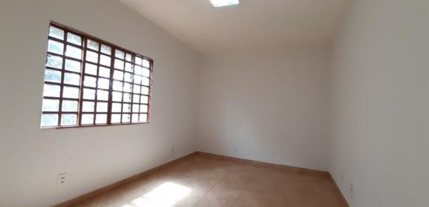 Excelente Casa 3 Qtos, Toda na laje, lote 495 metros – Itaipu 13 – Aceito Troca