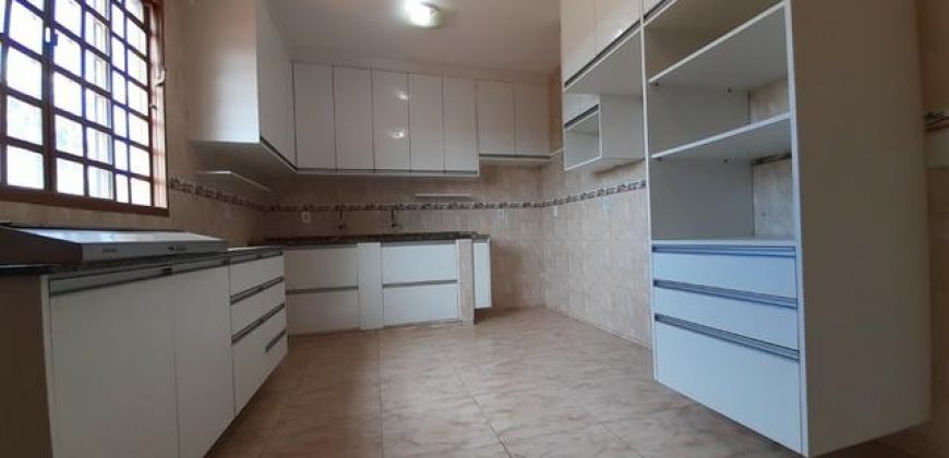 Excelente Casa 3 Qtos, Toda na laje, lote 495 metros – Itaipu 13 – Aceito Troca