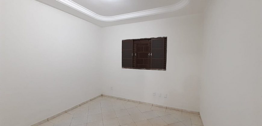 Excelente casa com 3 Qtos, Suíte, na Laje- B. São Francisco – Lt cm mais de 300 mt