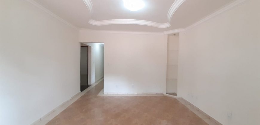 Excelente casa com 3 Qtos, Suíte, na Laje- B. São Francisco – Lt cm mais de 300 mt