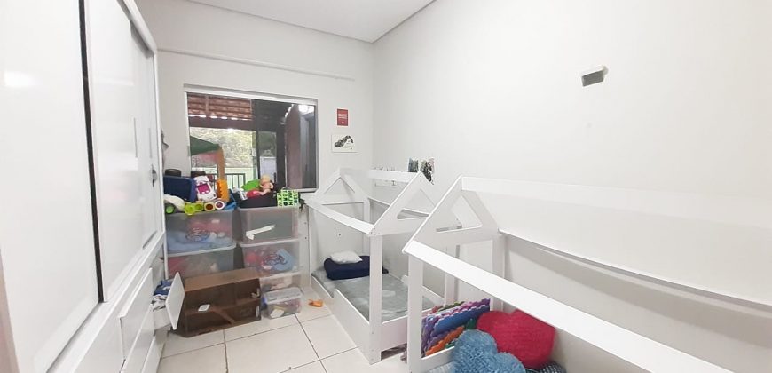 Casa com 3 Quartos, Condomínio Ouro Vermelho II