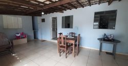 São 2 Casas no mesmo lote, de Esquina, com 290 metros, Bairro Vila Nova