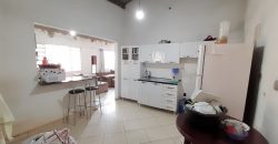 Casa com 2 Quartos, Suíte, Lote com 300 metros, Bairro São Gabriel – Aceito Troca