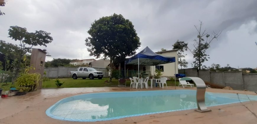 Casa com 3 Quartos, Condomínio Ouro Vermelho II