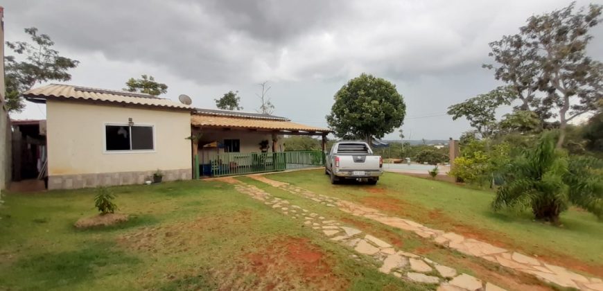 Casa com 3 Quartos, Condomínio Ouro Vermelho II