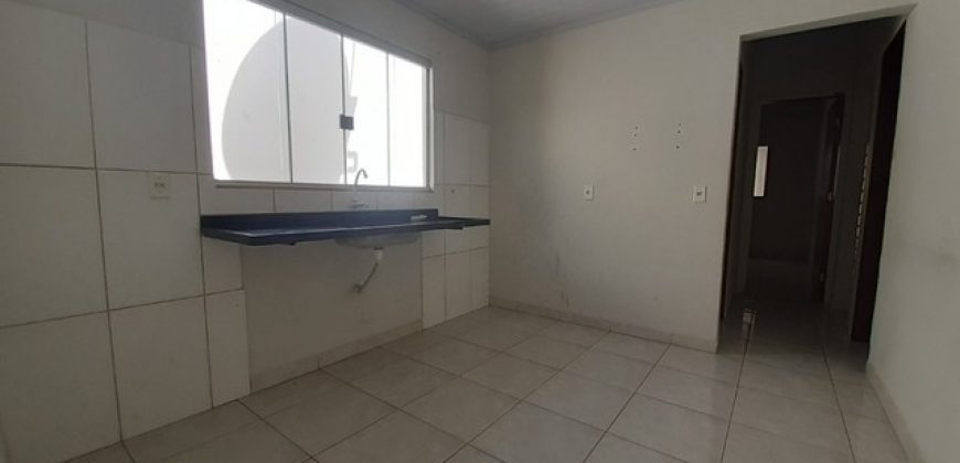 Casa 2 Quartos, Quadra 204 do Residencial Oeste