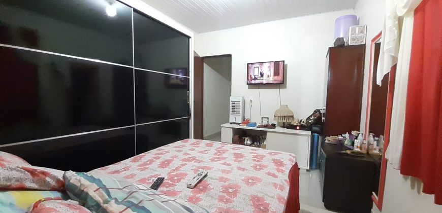 Excelente Casa com 3 Quartos, Suites, Qd. 205, Residencial Oeste, Escriturada