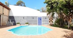 Excelente Espaço para Eventos – Lote 1400 metros, Fácil Acesso, Piscina, Churrasqueira.