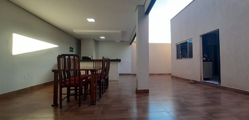 Excelente Casa 2 Qtos, Suíte, Toda na laje, Condomínio Villagens do Sol