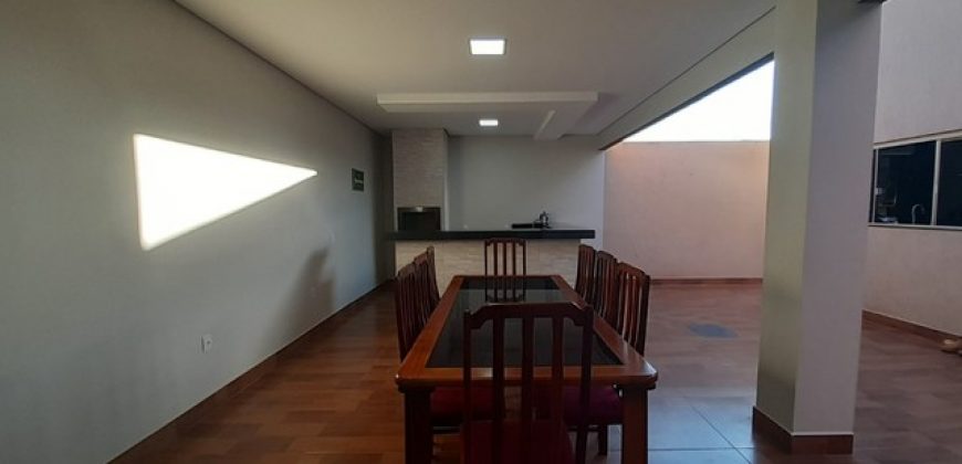 Excelente Casa 2 Qtos, Suíte, Toda na laje, Condomínio Villagens do Sol