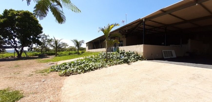 MARAVILHOSA CASA COM LOTE DE 2000 METROS, SETOR DE CHÁCARA DO BAIRRO CAPÃO CUMPRIDO, SÃO SEBASTIÃO/DF