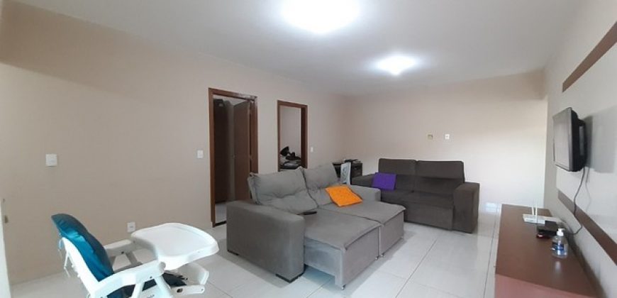 Excelente Casa com 3 Quartos, Toda na Laje, Morro da Cruz