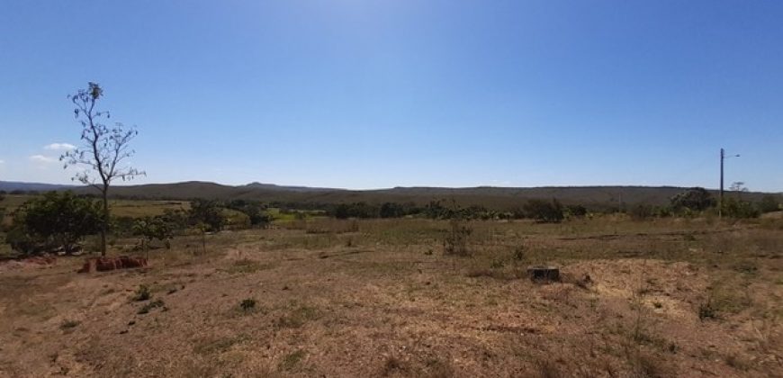 Maravilhosa Chácara com 7 Hectares, com Acesso ao Rio São Bartolomeu