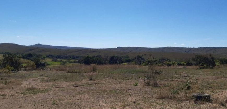 Maravilhosa Chácara com 7 Hectares, com Acesso ao Rio São Bartolomeu