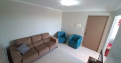 Maravilhoso Apartamento Todo Reformado, QC 12, com Armários Planejados.