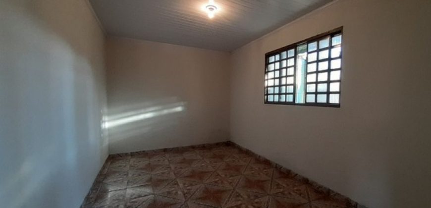 Casa com 3 Quartos, Bairro Vila Nova