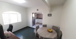 Maravilhosa Casa com 3 Quartos, Suite, Toda na Laje, Churrasqueira