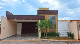 OPORTUNIDADE! Excelente Casa com 3 Quartos, Suite, Nova, Moderna, Fino Acabamento, Condomínio Villages do Sol, Jardim Botânico/DF. Próxima ao condomínio Quintas dos Ipês.