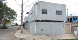 Excelente Sobrado de Esquina, Qd. 301 do Residencial Oeste