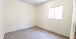 Excelente Casa com 3 Quartos, 1 Suíte,