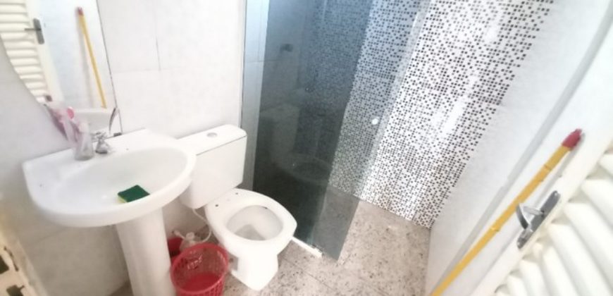 Excelente Casa com 3 Quartos, 1 Suíte,