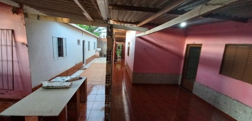 Investir ou Morar, 3 Casas Excelentes no Mesmo Lote – Aceito Carro