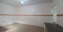 Excelente Casa com 3 Quartos, 1 Suíte,