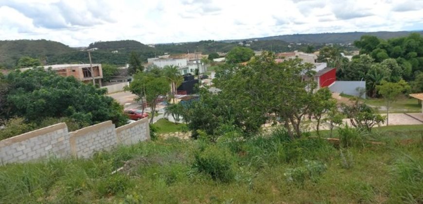 Maravilhoso Lote, com 1.000 M., Escriturado, Ac. Financiamento, Vista Livre