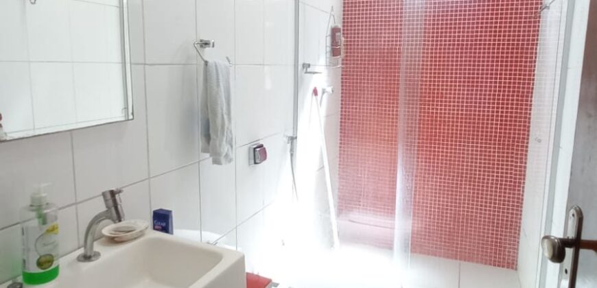 Maravilhosa Casa com Fino Acabamento, 3 Quartos, Condomínio Quintas do Ipês